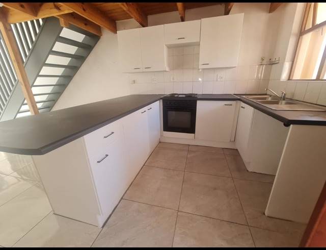 3 BEDROOM APARTMENT FOR SALE IN FERNDALE